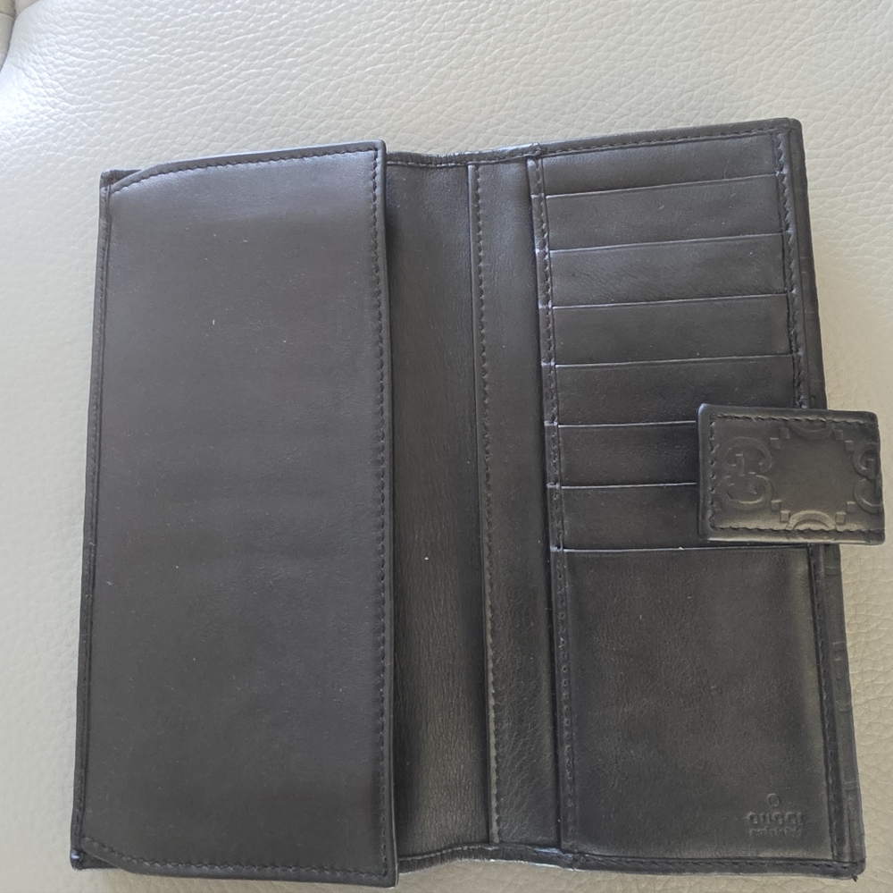 GUCCI Black Guccissima Leather Continental Wallet/Crossbody..EUC. - Picture 5 of 9